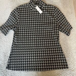 New York & Company Black and White Houndstooth Blouse